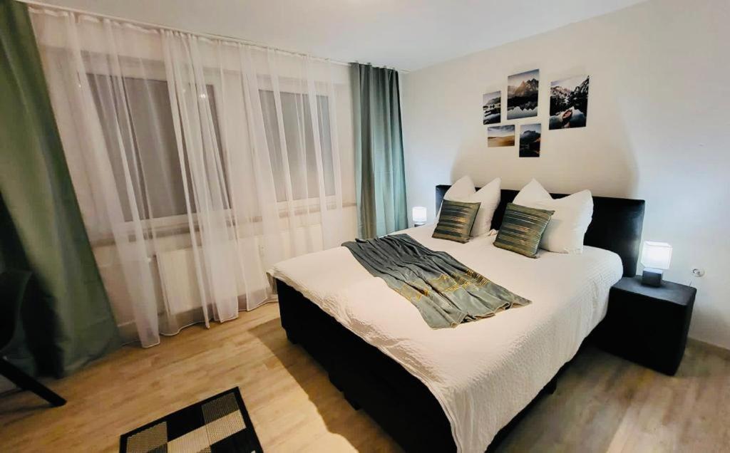 4Rooms Central-Modern Near Mtu With Balcony, The Beach By Lakescape Fewos FDH Extérieur photo