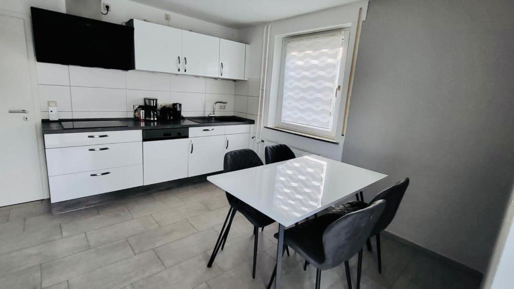 4Rooms Central-Modern Near Mtu With Balcony, The Beach By Lakescape Fewos FDH Extérieur photo